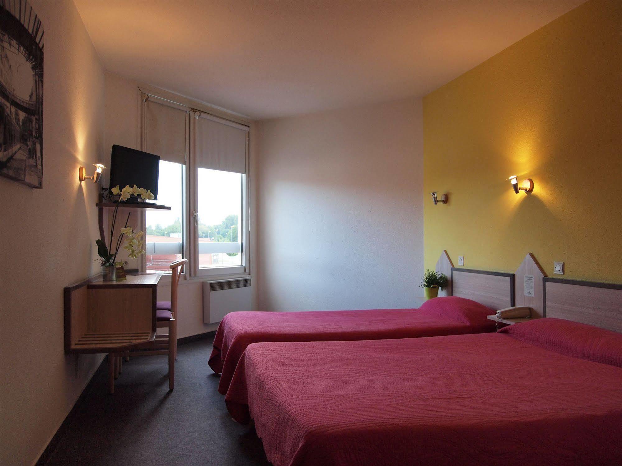 Hoenheim East Hotel المظهر الخارجي الصورة
